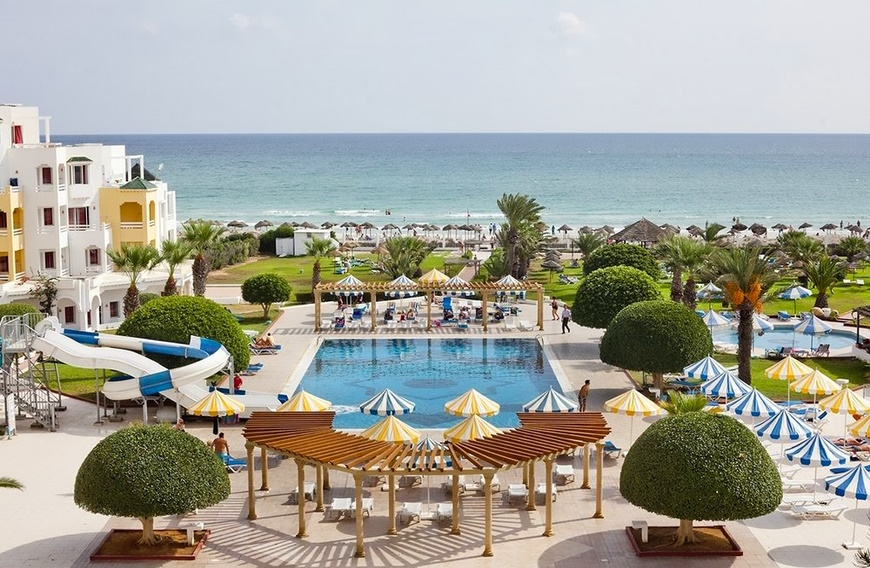 HOTEL THAPSUS BEACH RESORT